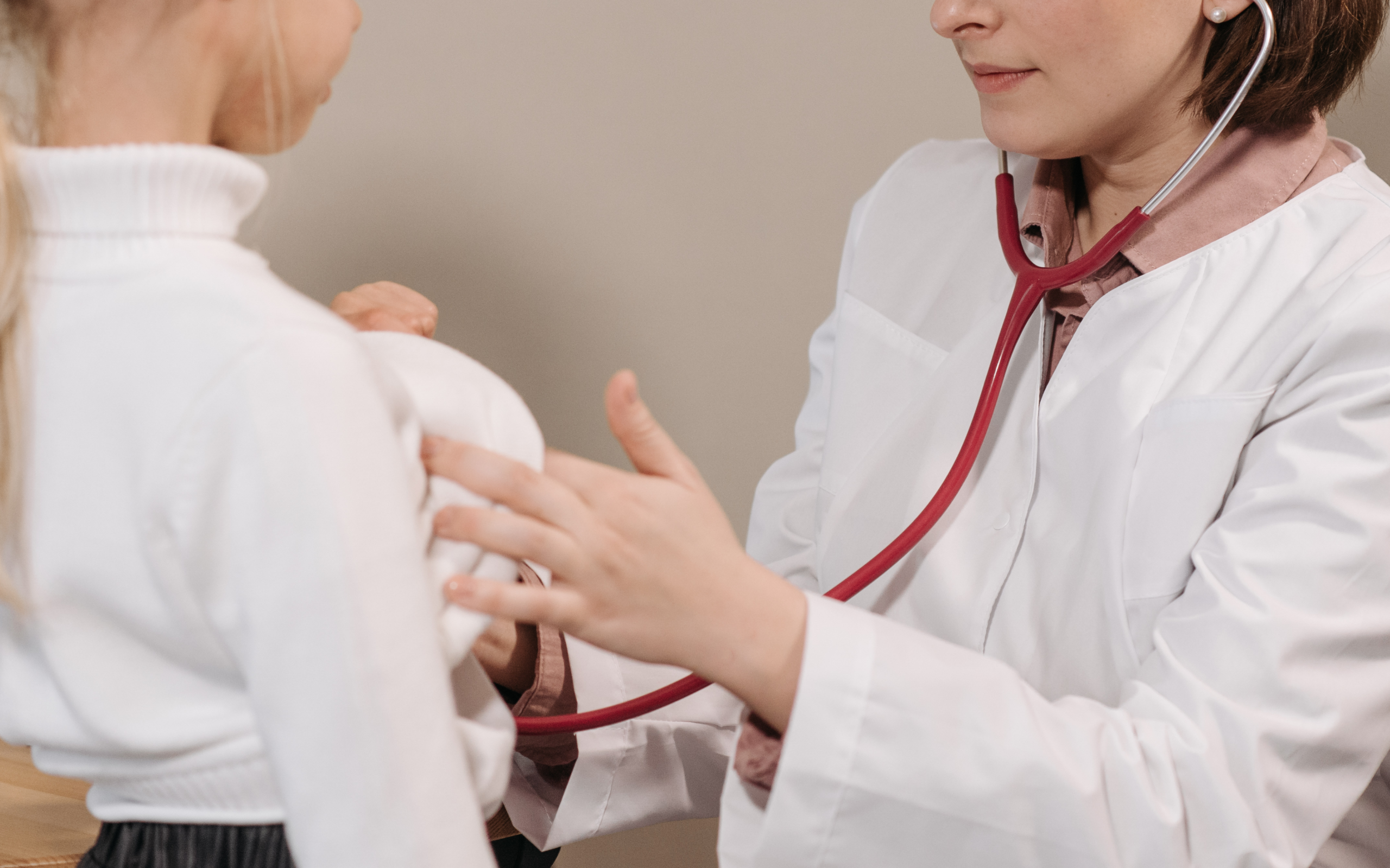 Erupții cutanate la copii – consult boli infecțioase Ploiești